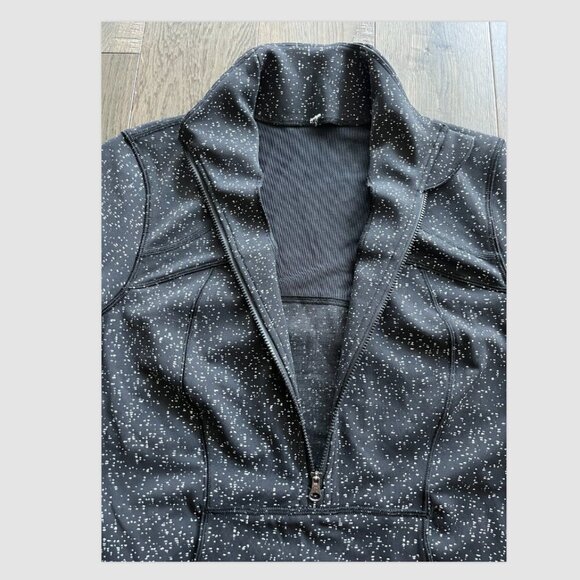 Lululemon Define Pullover 1/2 Zip, Size 10, Magnetized Jacquard, Black/White - Picture 4 of 10